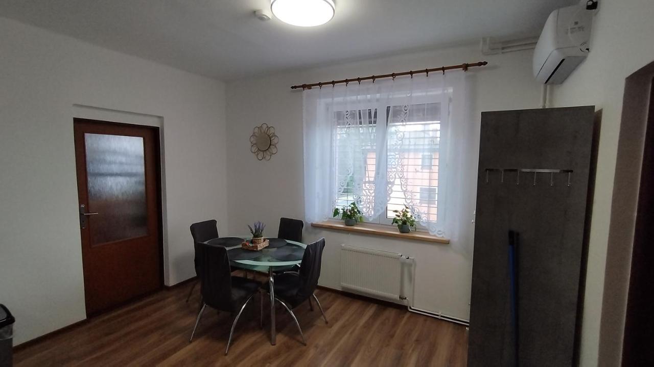 Apartman Amsel Ostrov  Zewnętrze zdjęcie